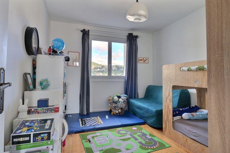 Appartement - 108 m² - 4 pièces