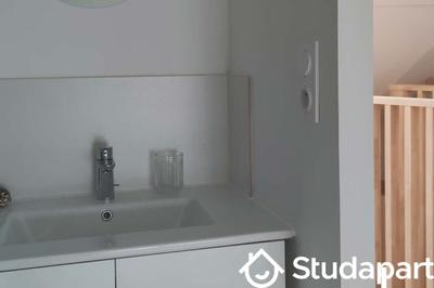 Chambre - 13 m² - 1 pièce