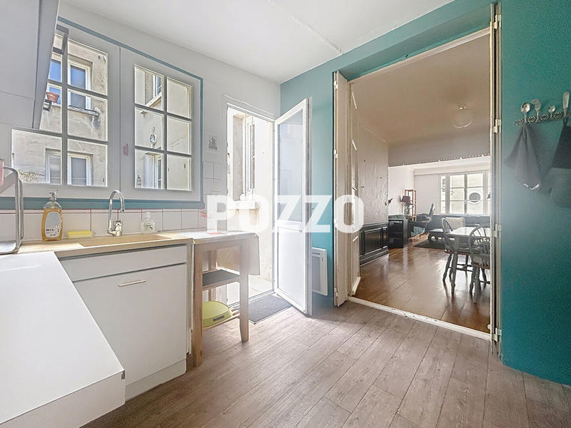 Appartement - 65 m² - 2 pièces