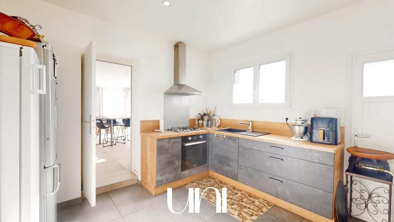 Maison - 148 m² - 6 pièces