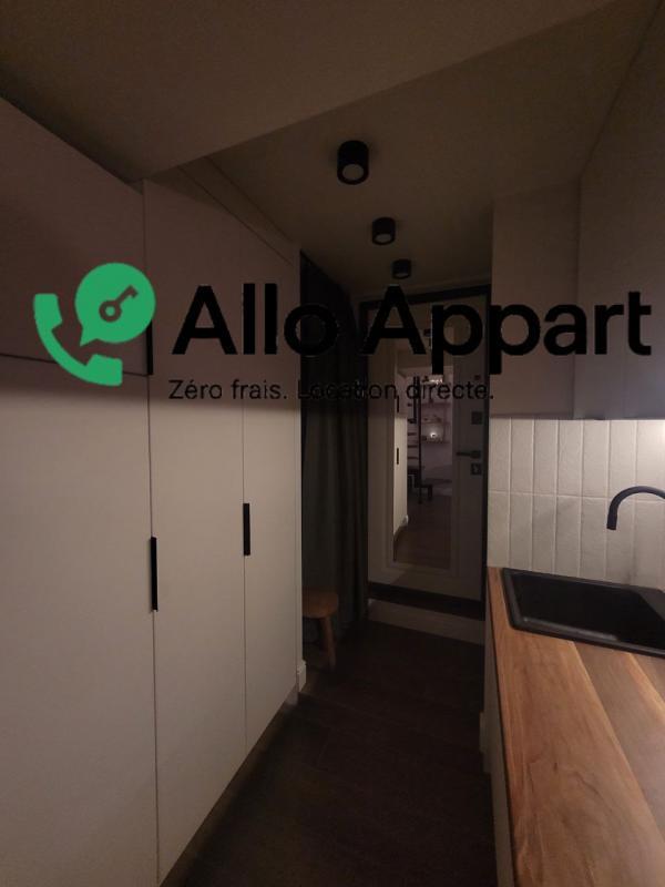 Studio - 25 m² - 1 pièce