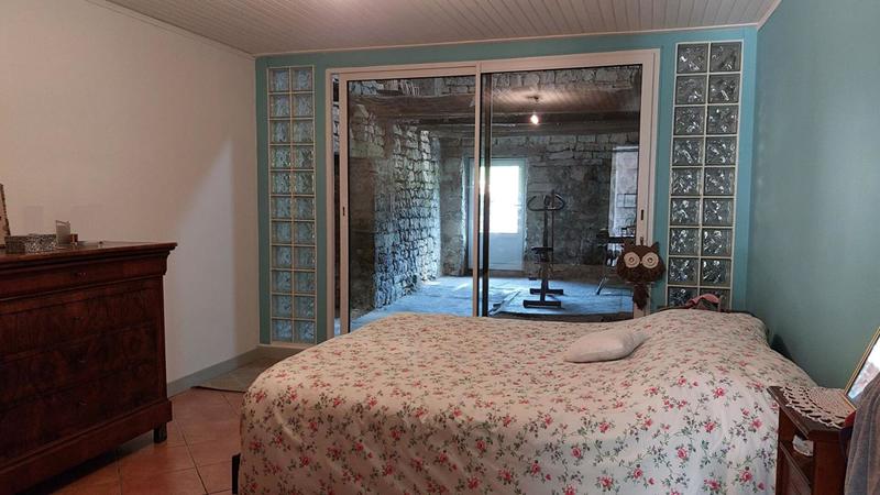 Maison - 181 m² - 7 pièces