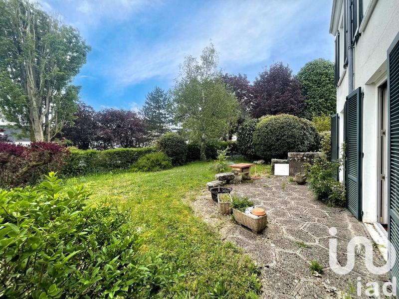 Maison - 171 m² - 8 pièces