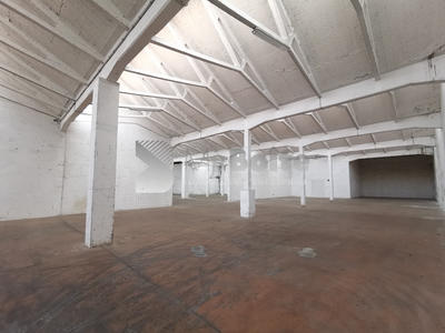 Local d'activité / Entrepôt - 2 450 m² - 1 pièce