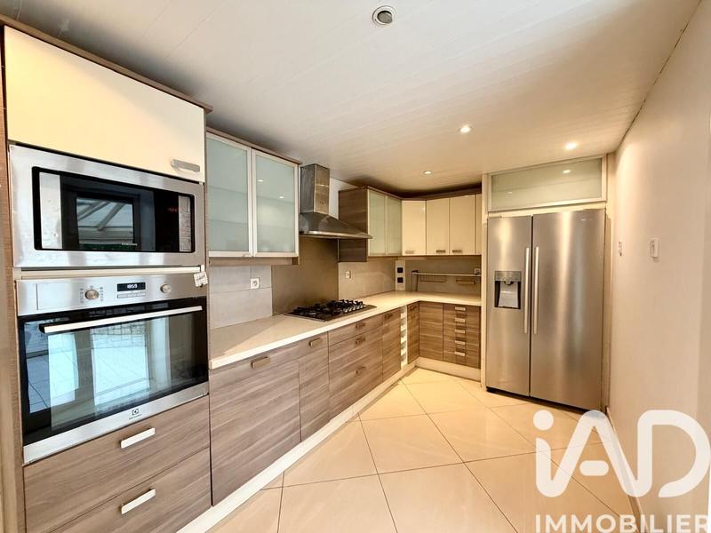 Maison - 148 m² - 7 pièces