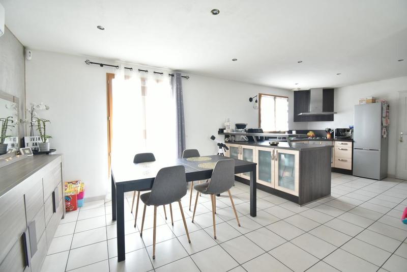 Villa - 92 m² - 4 pièces