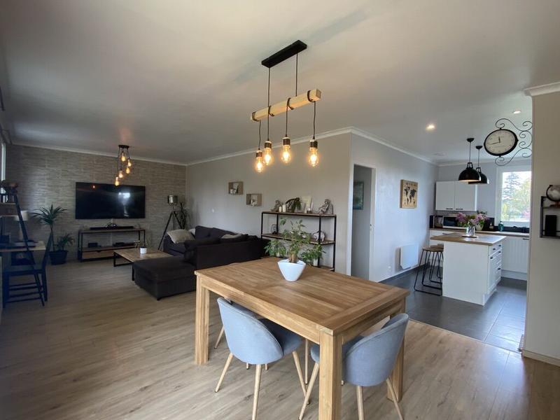 Maison - 115 m² - 7 pièces