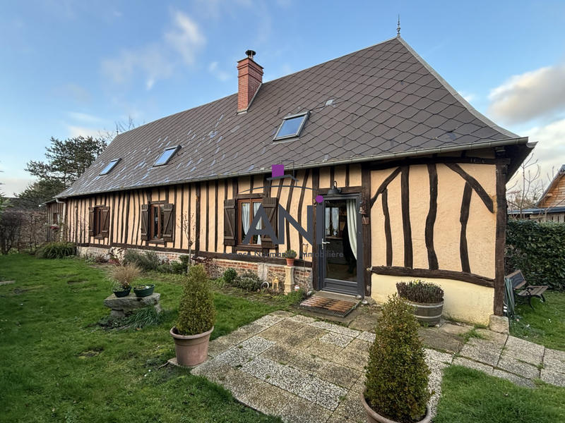 Maison - 104 m² - 4 pièces