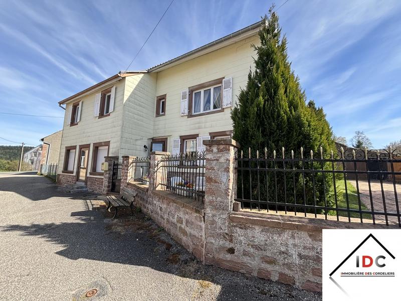 Maison - 190 m² - 6 pièces