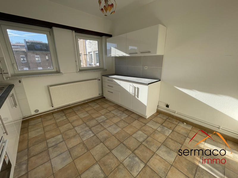 Appartement - 104 m² - 3 pièces