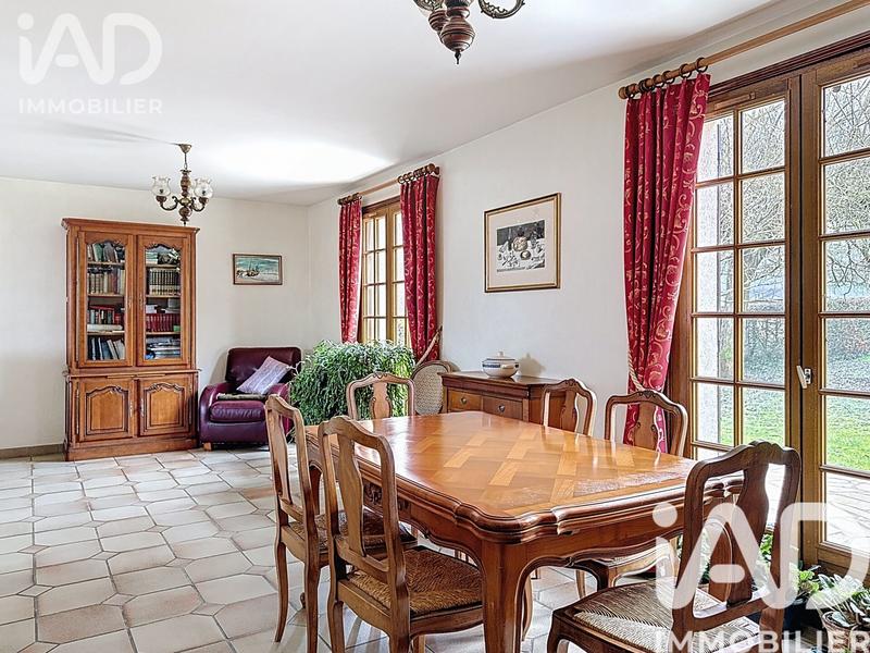 Maison - 169 m² - 6 pièces