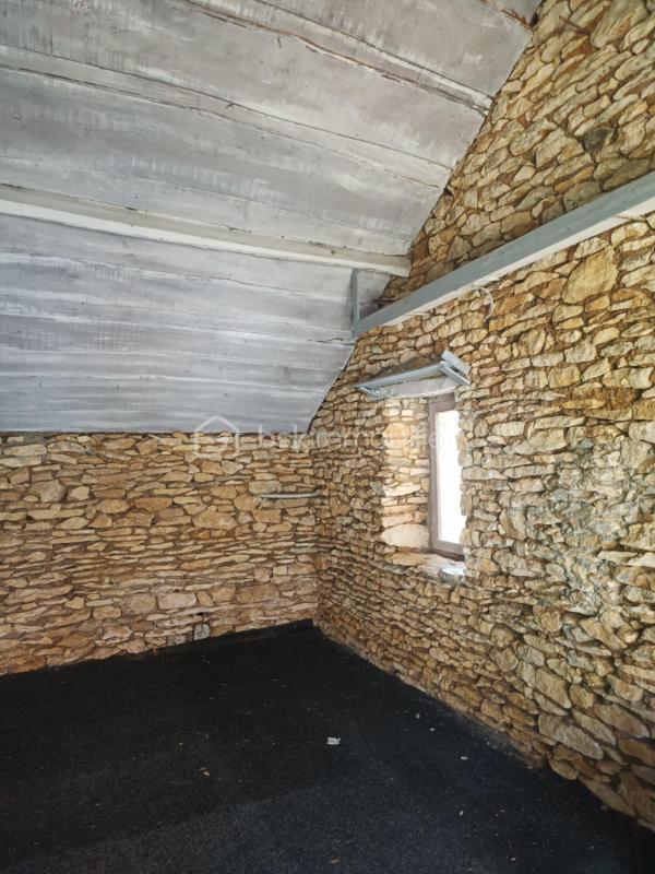 Maison en pierre - 151 m² - 7 pièces