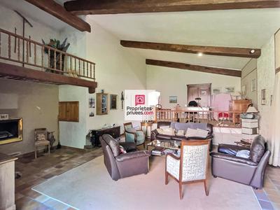 Maison - 190 m² - 5 pièces