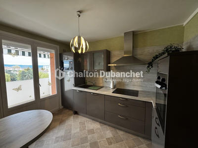 Appartement - 57 m² - 3 pièces