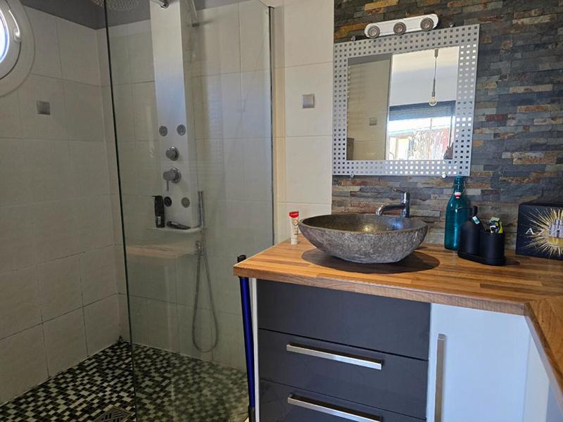 Maison - 340 m² - 11 pièces