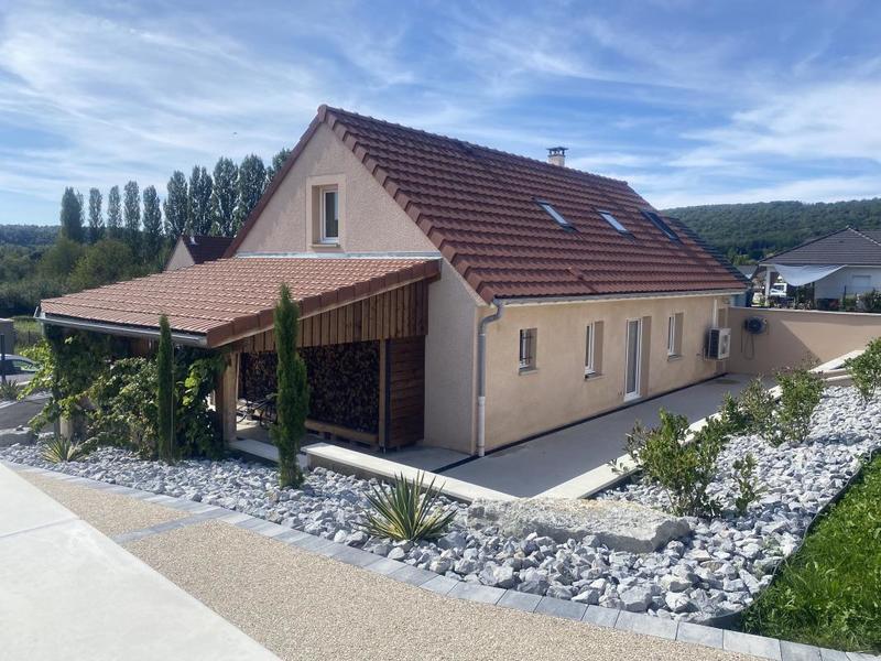 Maison - 147 m² - 5 pièces