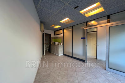 Local commercial - 80 m²