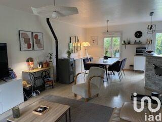 Maison - 98 m² - 6 pièces