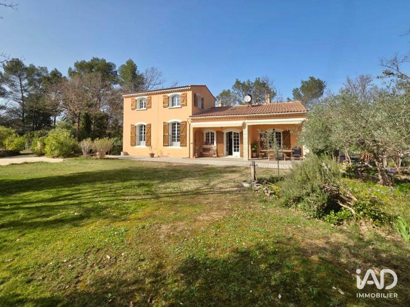 Maison - 160 m² - 6 pièces