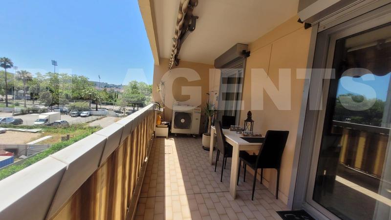 Appartement - 70 m² - 3 pièces