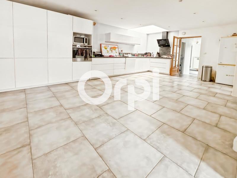 Maison - 131 m² - 5 pièces