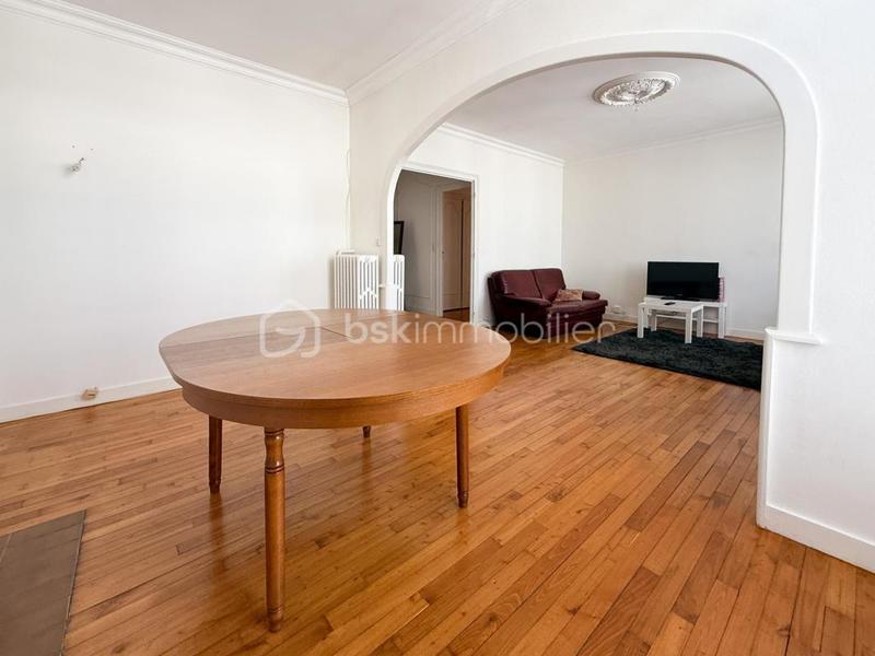 Appartement - 98 m² - 5 pièces