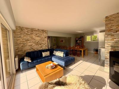 Maison - 133 m² - 5 pièces