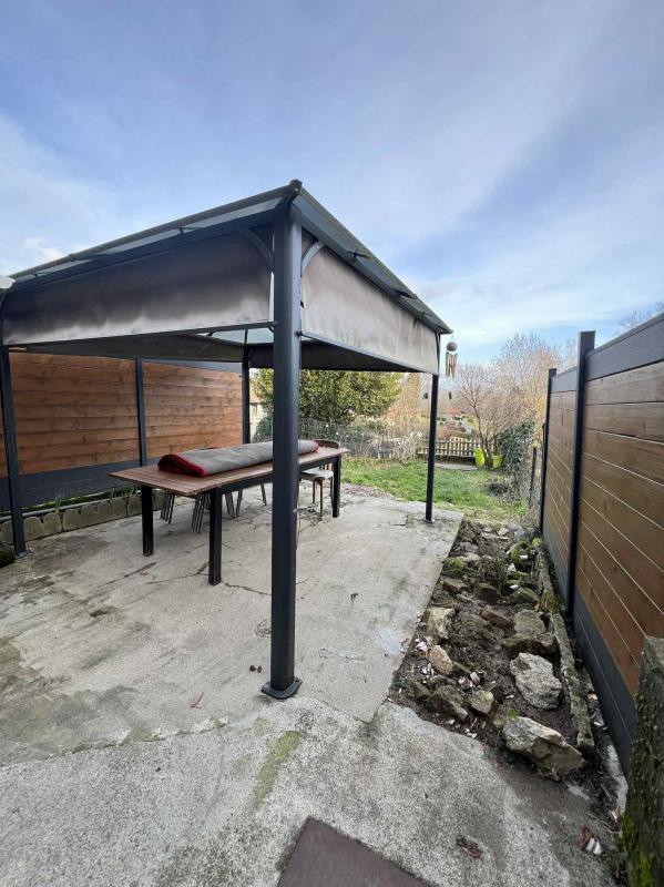 Maison de village - 90 m² - 4 pièces