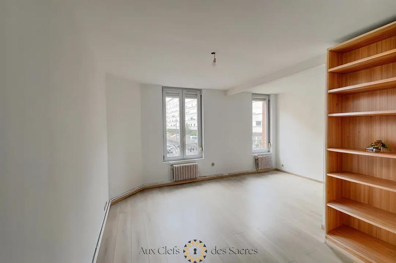 Appartement - 49 m² - 2 pièces