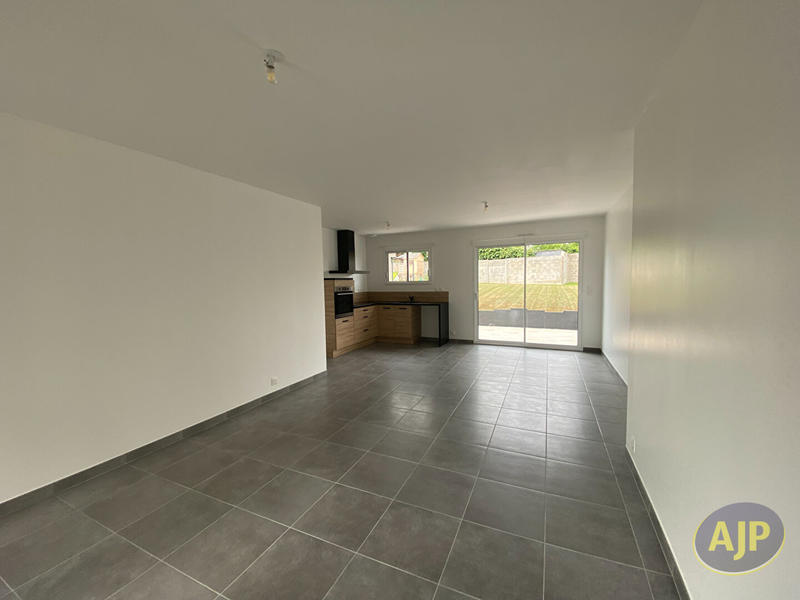 Maison - 81 m² - 4 pièces