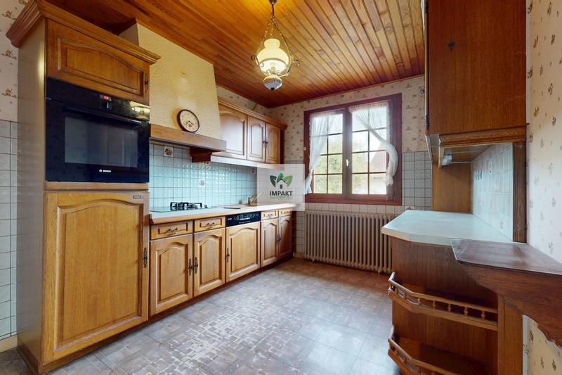 Maison - 111 m² - 6 pièces