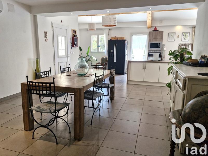 Maison - 233 m² - 6 pièces