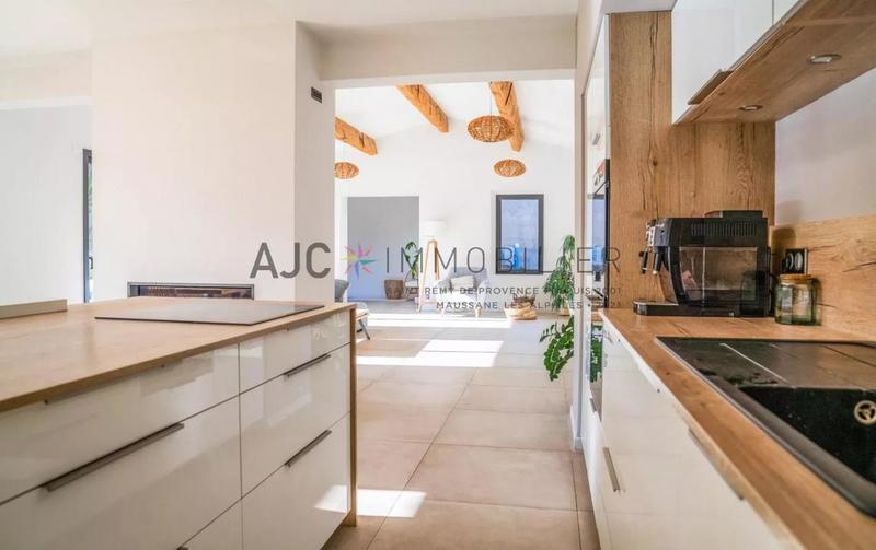 Maison - 190 m² - 4 pièces