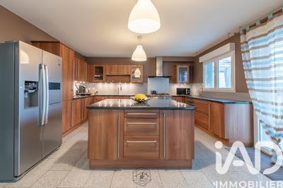 Maison - 150 m² - 6 pièces