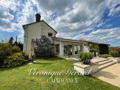 Maison en pierre - 238 m² - 6 pièces