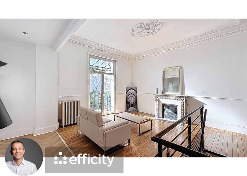 Appartement bourgeois - 103 m² - 4 pièces