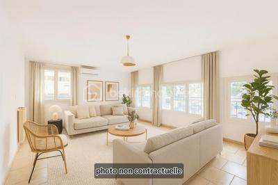 Appartement - 94 m² - 5 pièces