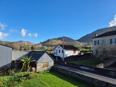 Maison ancienne - 133 m² - 6 pièces