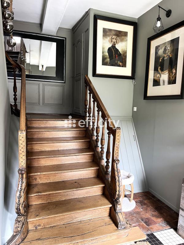 Maison de ville - 267 m² - 8 pièces