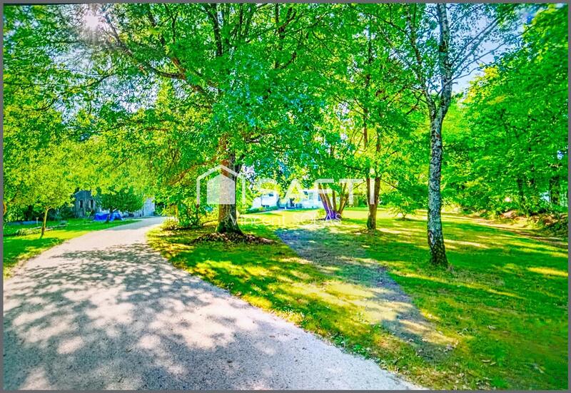 Maison - 200 m² - 7 pièces