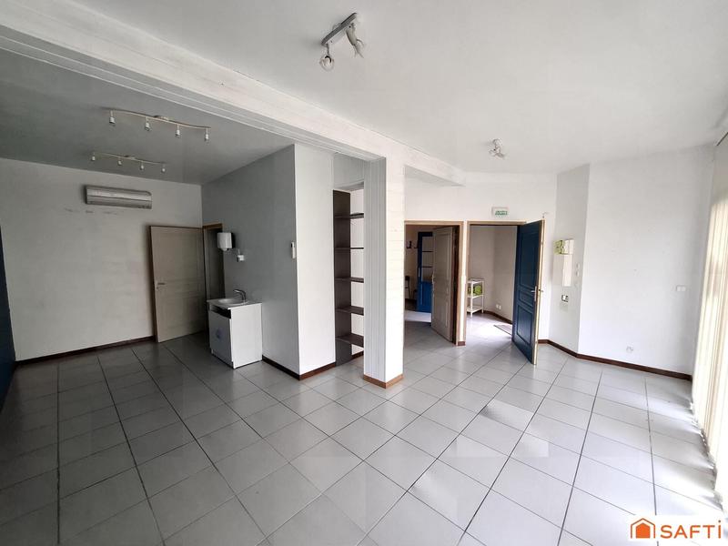 Local commercial - 340 m² - 10 pièces