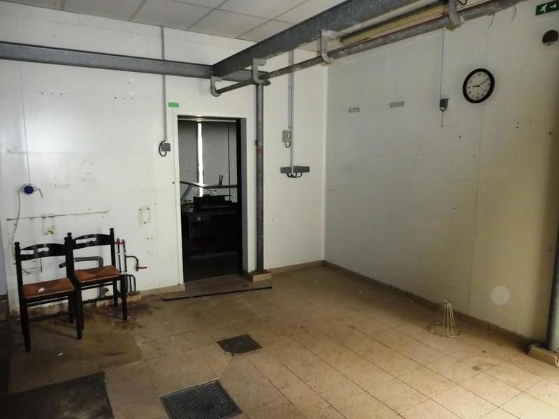 Local d'activité / Entrepôt - 200 m²