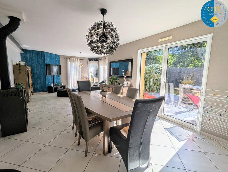 Maison - 120 m² - 6 pièces