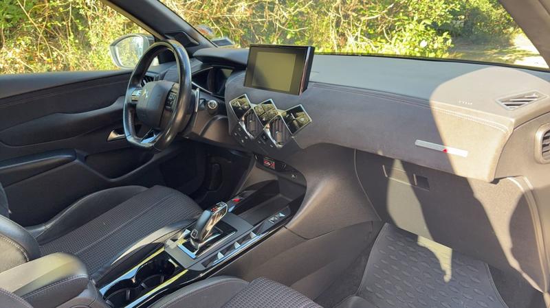 Ds Ds 3 Crossback 1.2 Puretech 130 Eat6 Performance Line