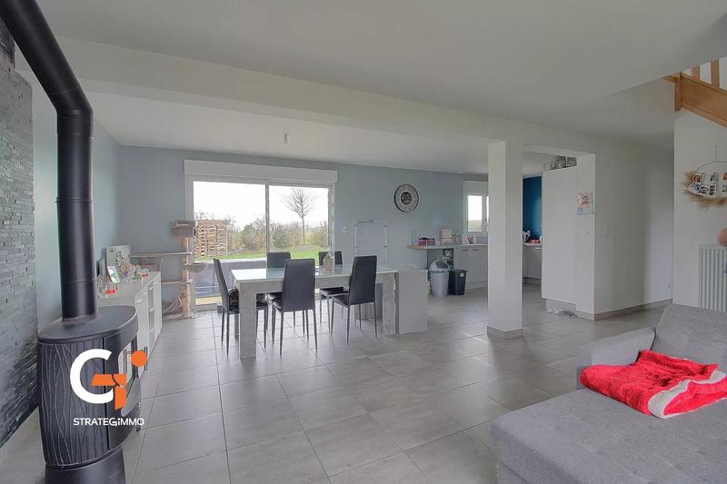 Maison - 103 m² - 4 pièces