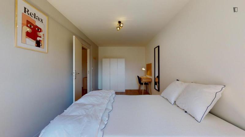 Chambre - 15 m² - 5 pièces