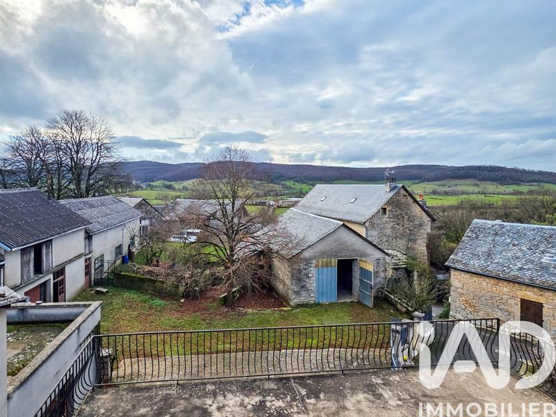 Maison - 105 m² - 6 pièces