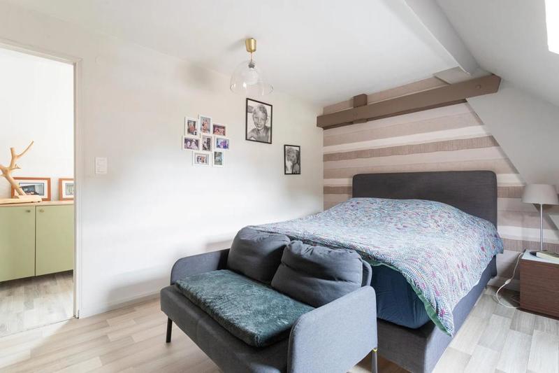 Maison - 280 m² - 10 pièces