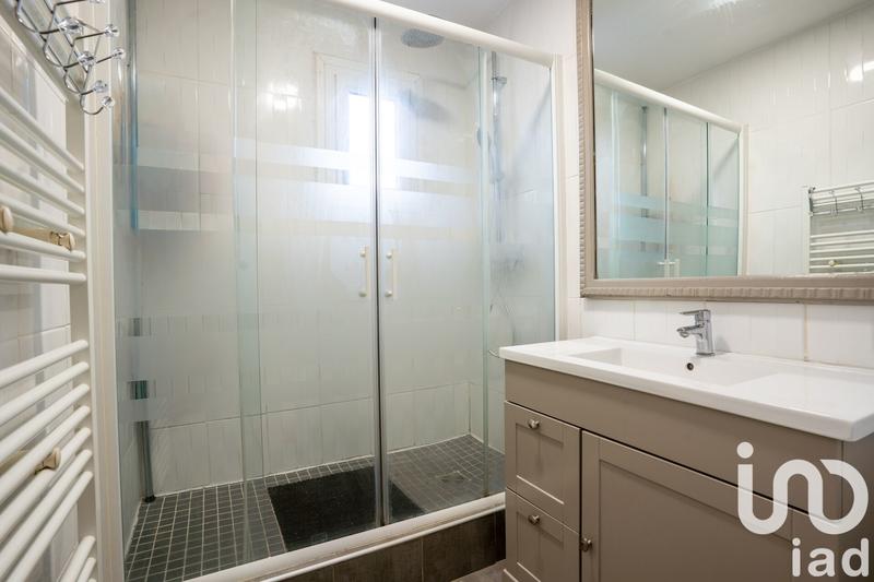 Maison - 92 m² - 6 pièces