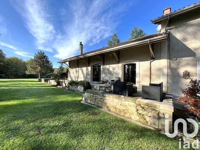 Maison de campagne - 283 m² - 8 pièces